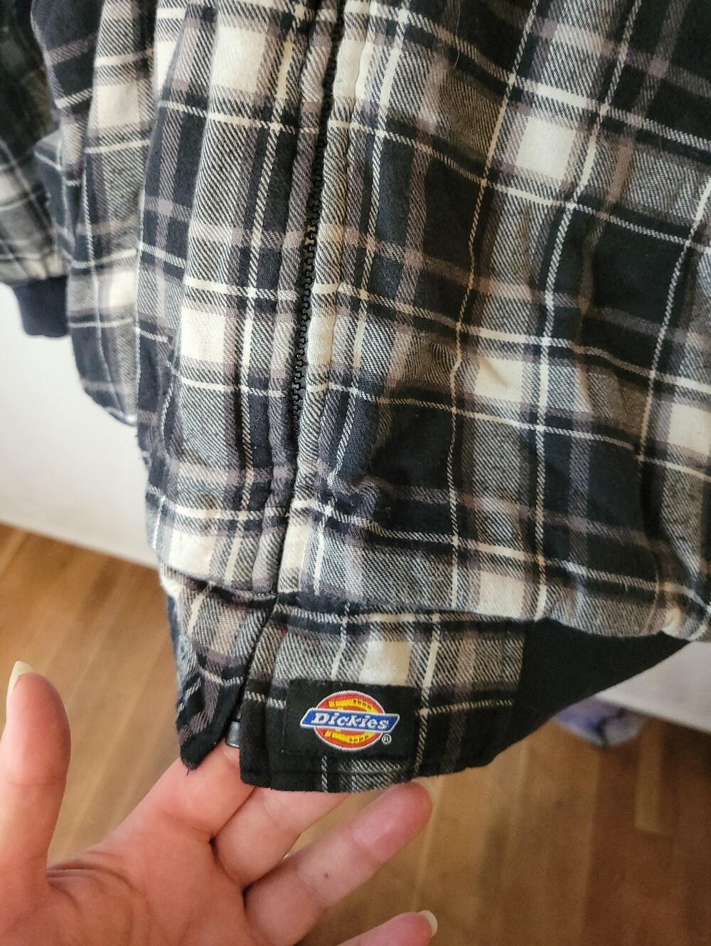 Dickies Black & White Plaid Hooded Quilted Bomber Jacket - Picture 5 of 11